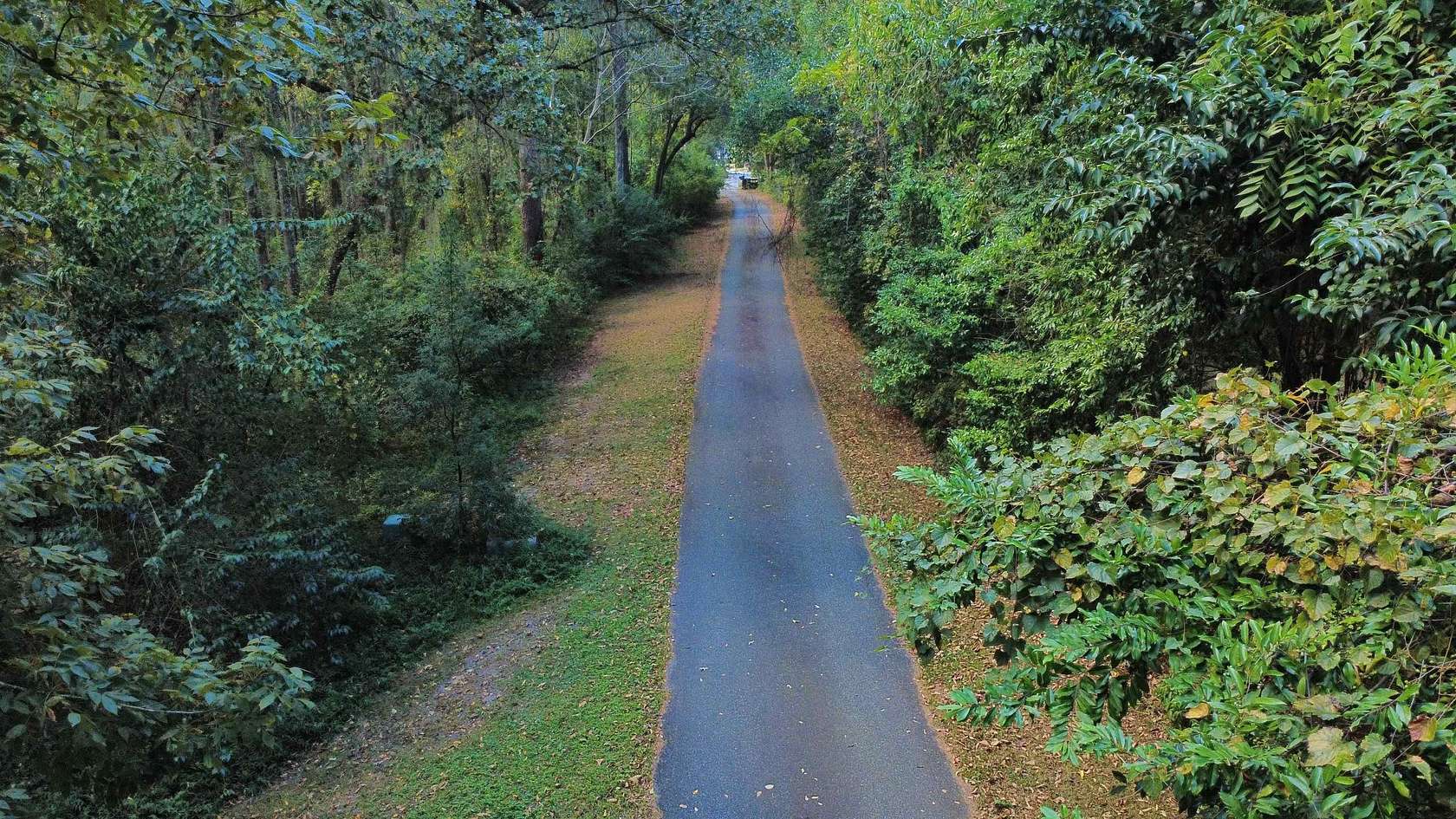 1.25 Acres of Residential Land for Sale in Tallahassee, Florida