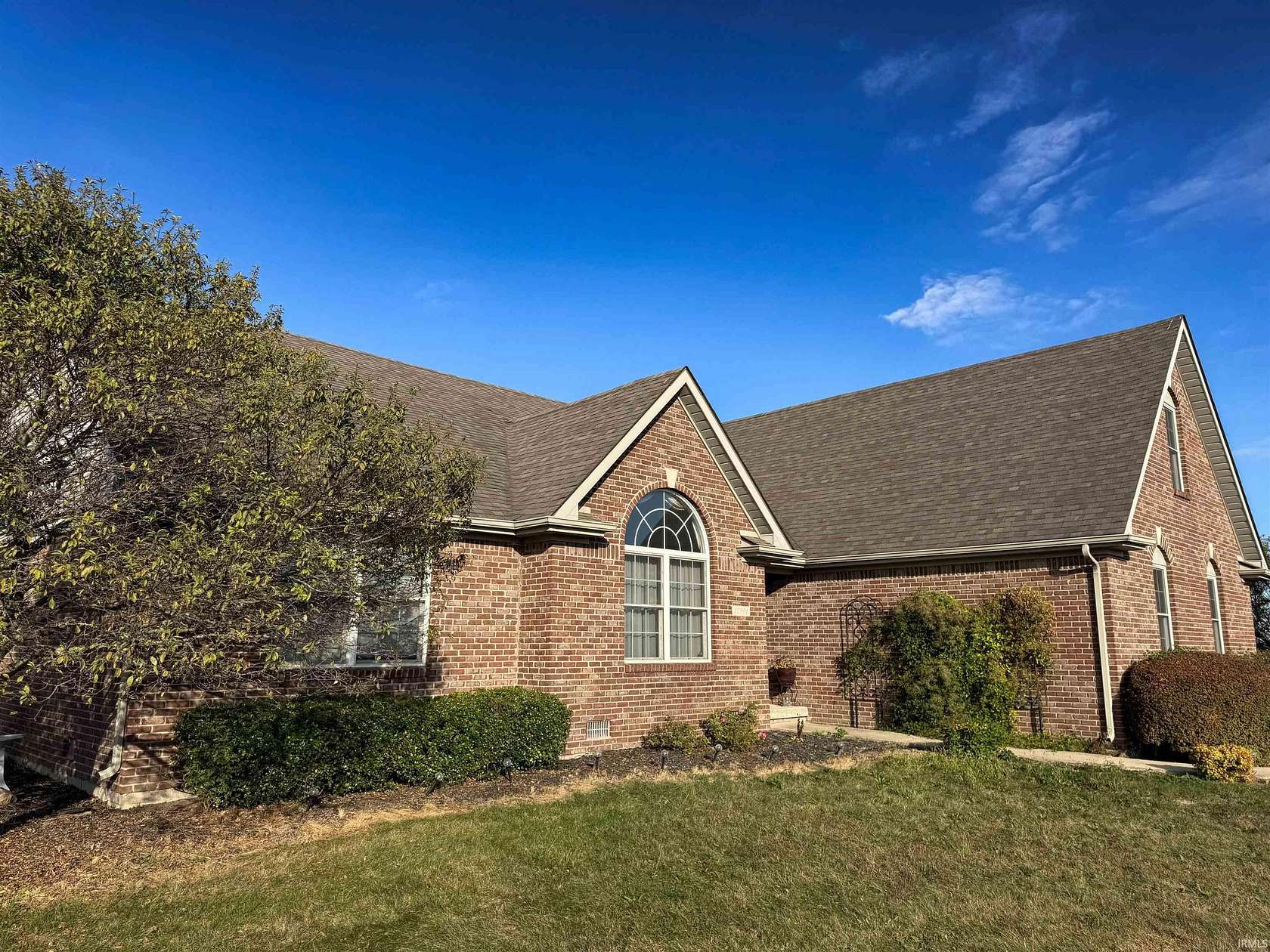 5 Acres of Residential Land with Home for Sale in Muncie, Indiana