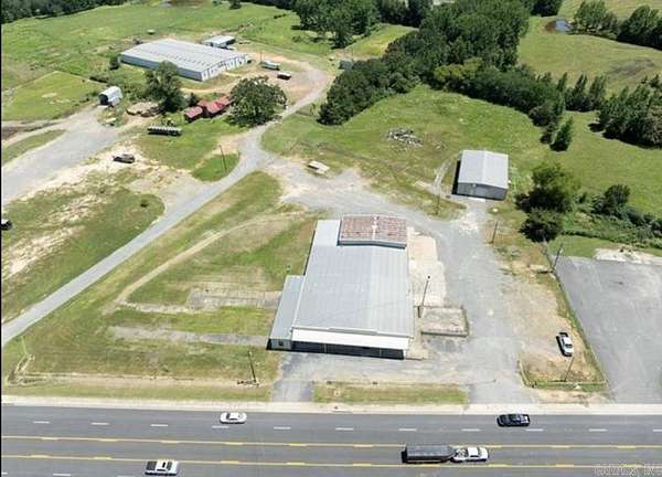 3.63 Acres of Improved Commercial Land for Sale in Damascus, Arkansas