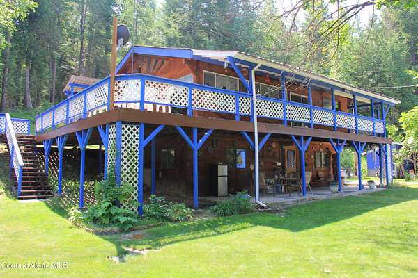 4.64 Acres of Residential Land with Home for Sale in Naples, Idaho