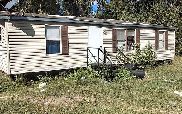 4 Acres of Residential Land with Home for Sale in Lake City, Florida