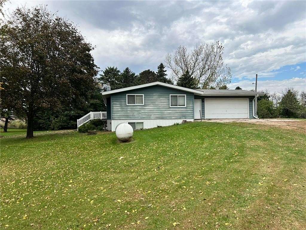 3 Acres of Residential Land with Home for Sale in Appleton, Minnesota