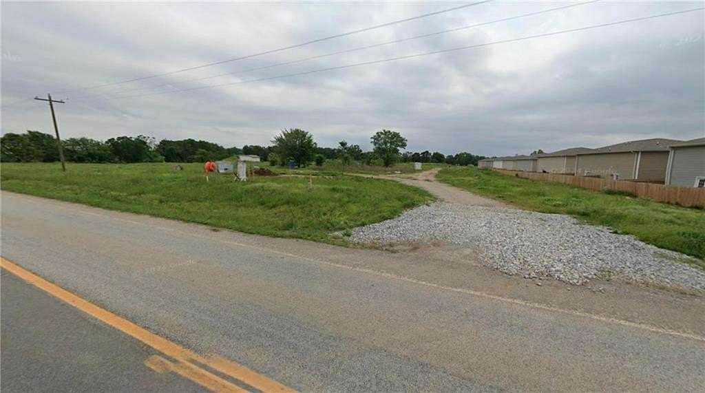 9.39 Acres of Mixed-Use Land for Sale in Decatur, Arkansas