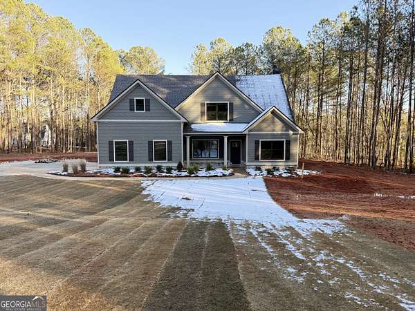 2 Acres of Residential Land with Home for Sale in Zebulon, Georgia