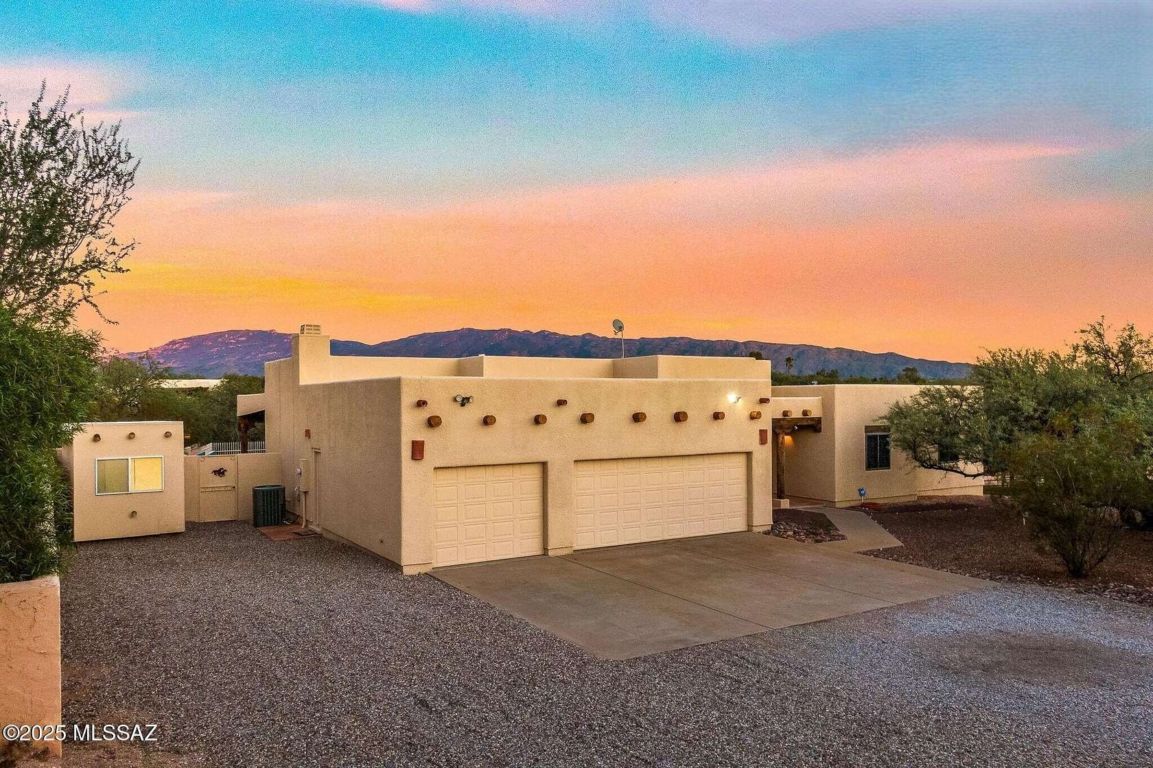 1.79 Acres of Residential Land with Home for Sale in Tucson, Arizona