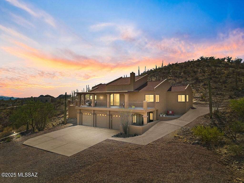 4.25 Acres of Residential Land with Home for Sale in Tucson, Arizona