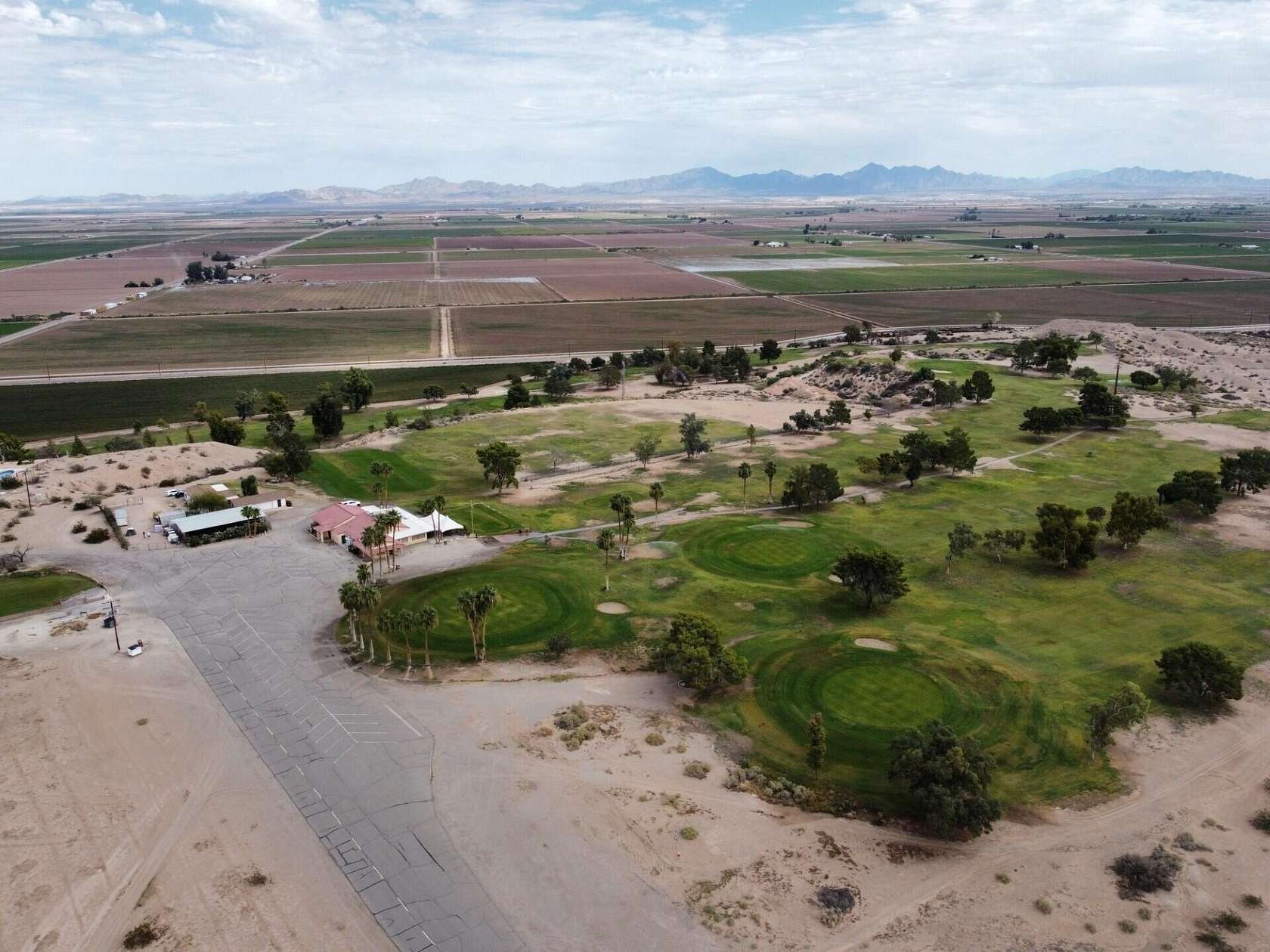 1 Acre of Residential Land for Sale in Blythe, California