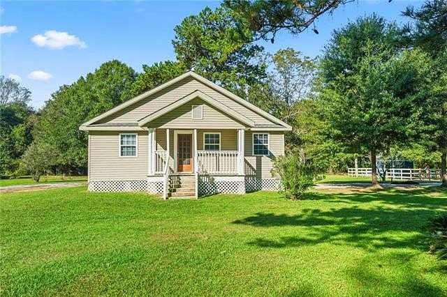 2.49 Acres of Residential Land with Home for Sale in Lacombe, Louisiana