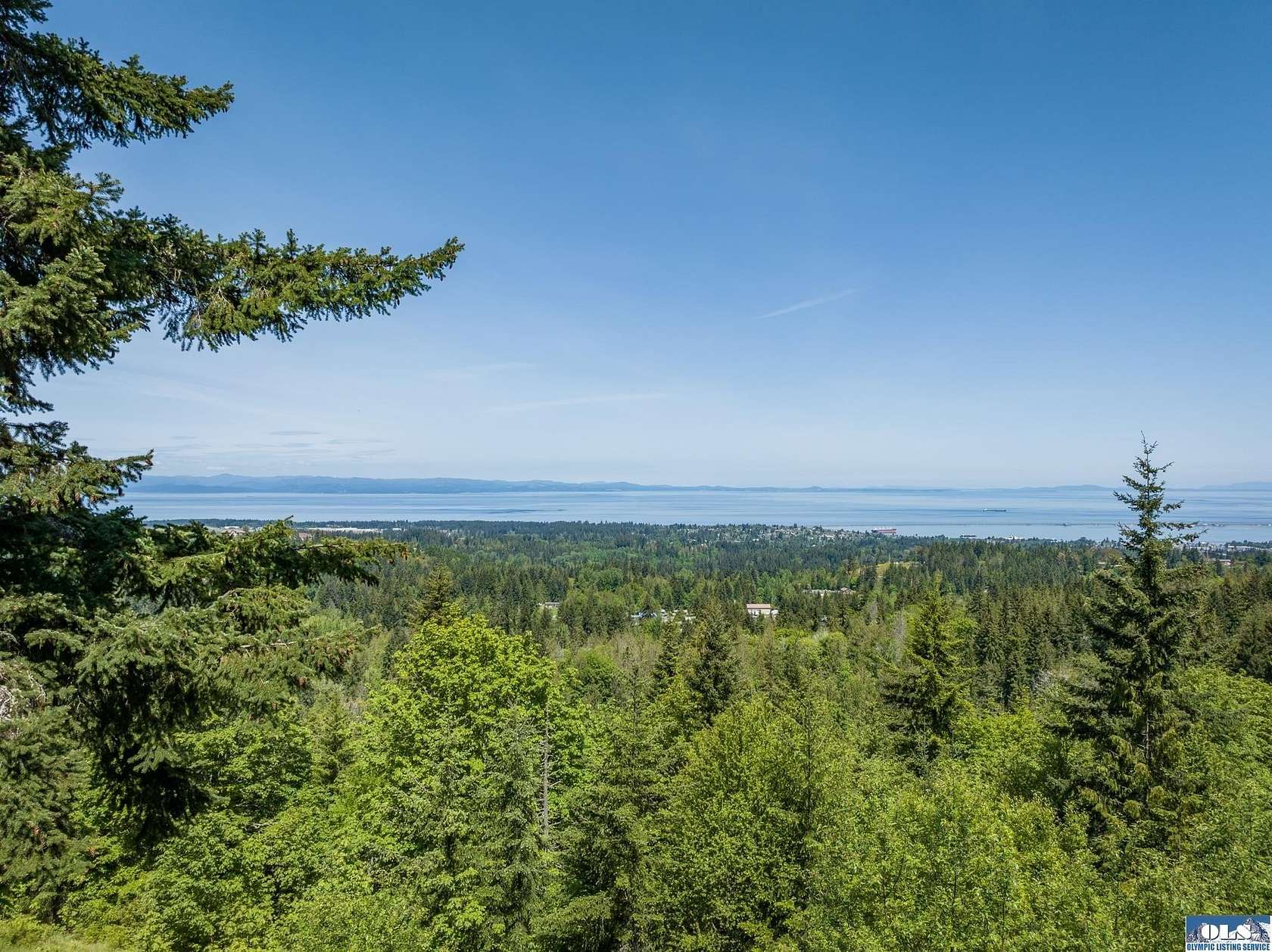 2.4 Acres of Residential Land for Sale in Port Angeles, Washington