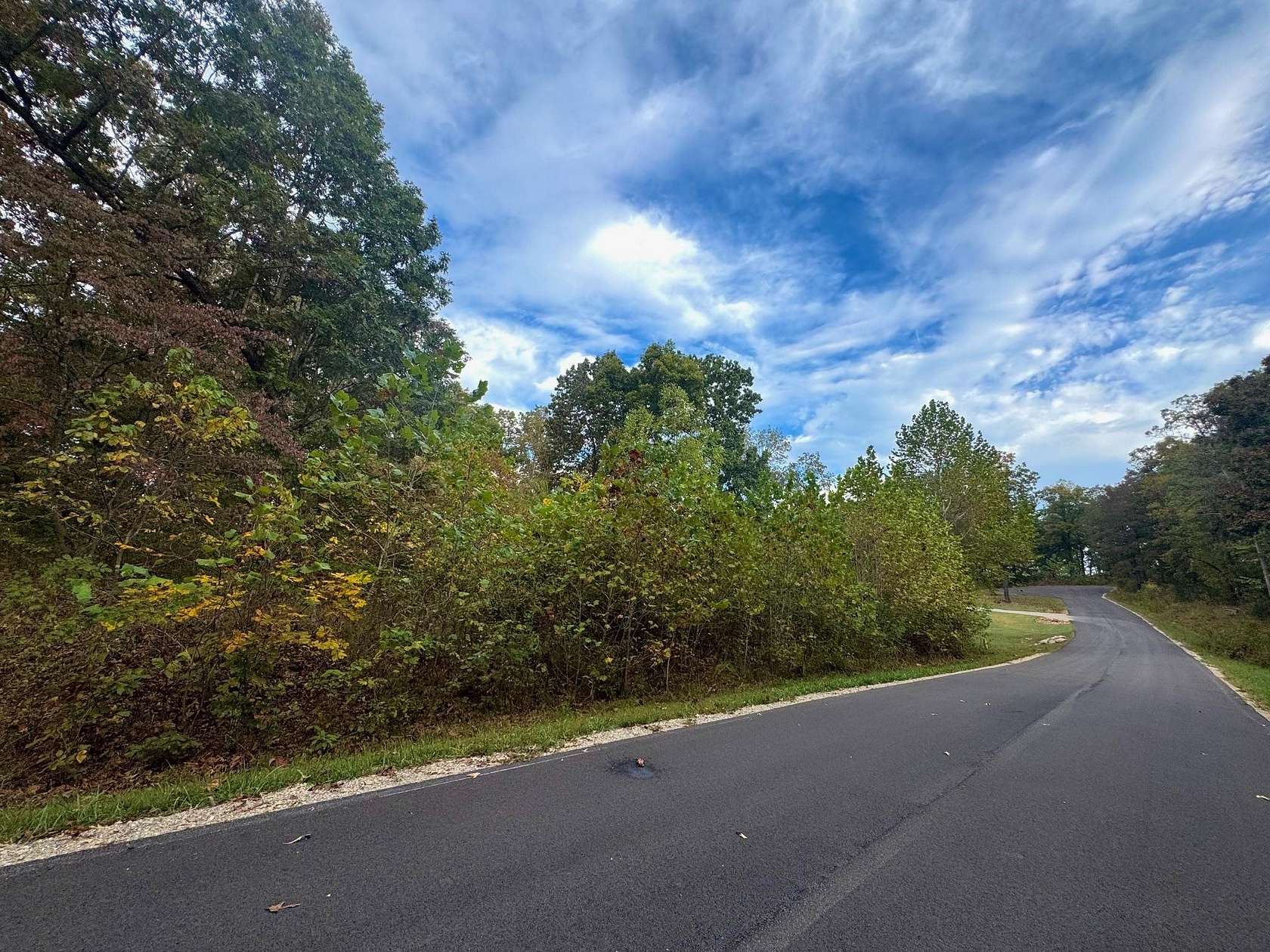 3 Acres of Residential Land for Sale in Ash Flat, Arkansas