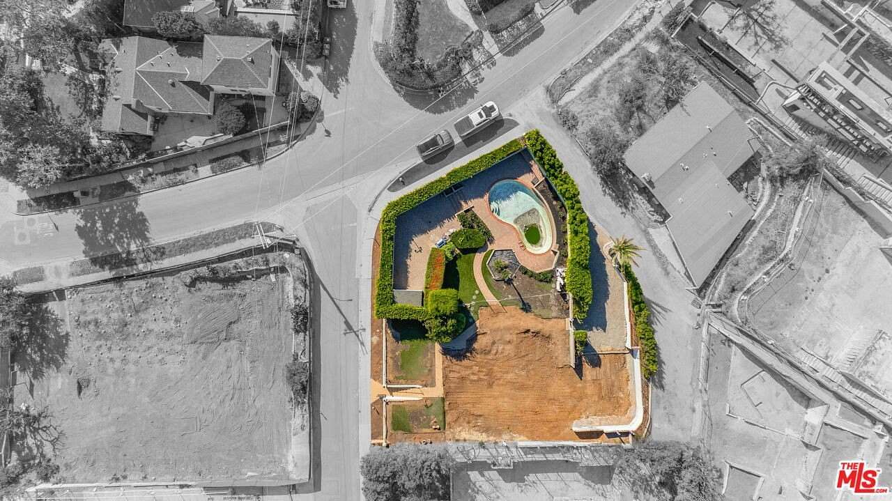 0.25 Acres of Residential Land for Sale in Pacific Palisades, California