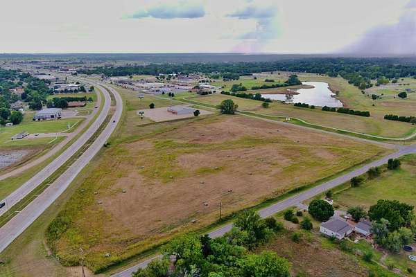 15 Acres of Mixed-Use Land for Sale in Enid, Oklahoma