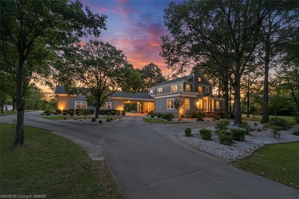 2 Acres of Land with Home for Sale in Fort Smith, Arkansas