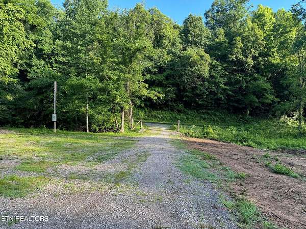 27.2 Acres of Recreational Land for Sale in Andersonville, Tennessee
