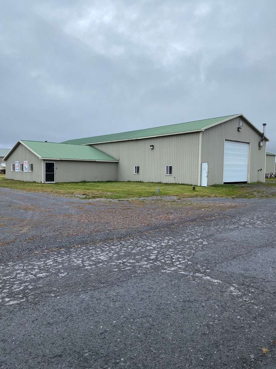 4.37 Acres of Commercial Land for Sale in Orleans Town, New York