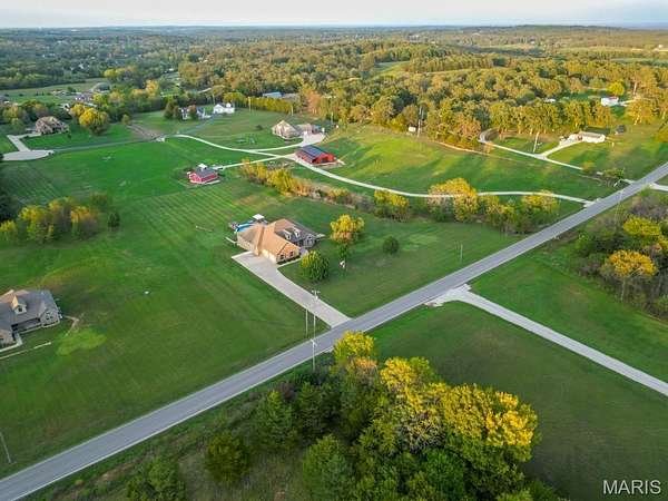 3 Acres of Residential Land with Home for Sale in Lebanon, Missouri