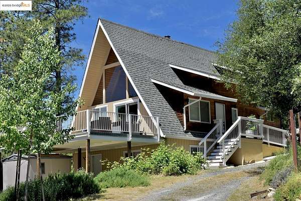 1.52 Acres of Residential Land with Home for Sale in Groveland, California