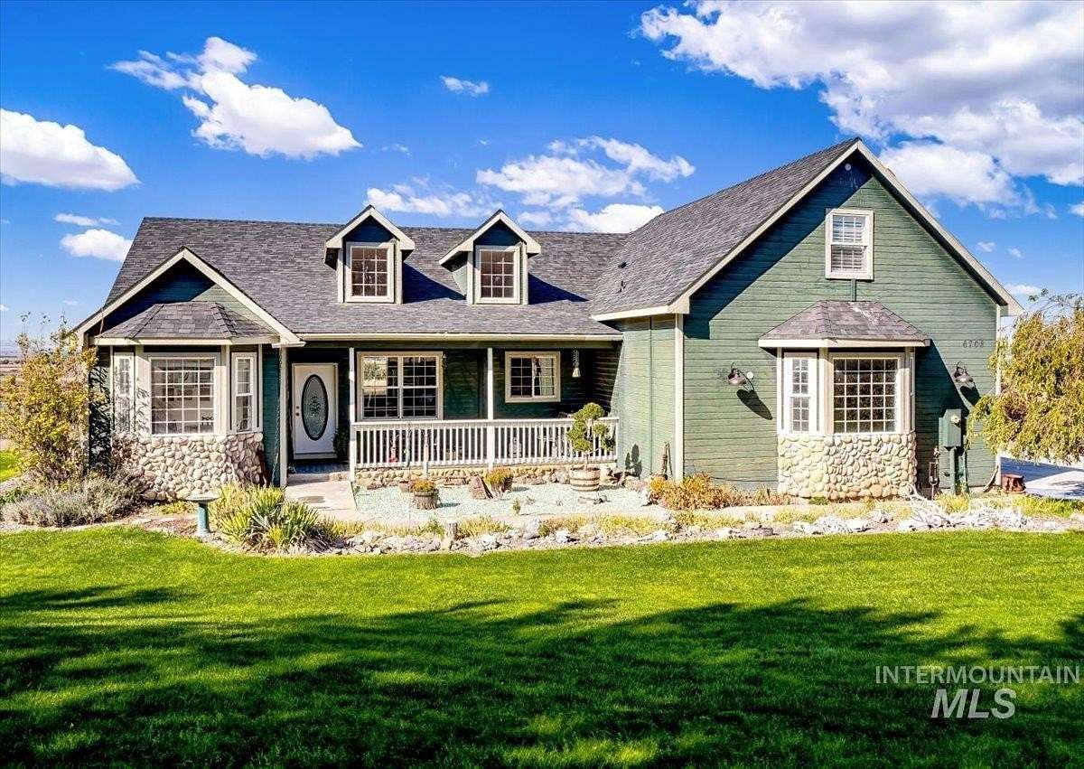 5.44 Acres of Residential Land with Home for Sale in Marsing, Idaho