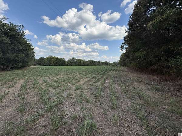 5 Acres of Residential Land for Auction in Hardin, Kentucky