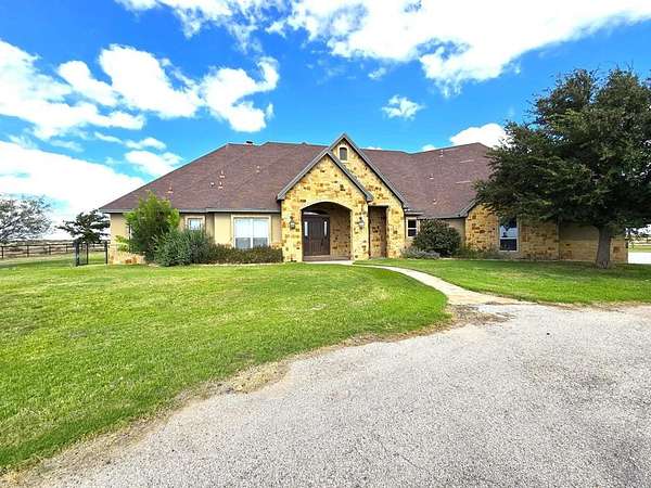 30 Acres of Land with Home for Sale in Midland, Texas