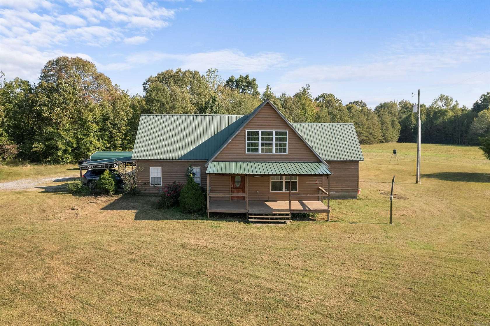 14.7 Acres of Land with Home for Sale in El Paso, Arkansas