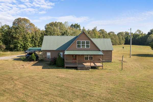 14.7 Acres of Land with Home for Sale in El Paso, Arkansas