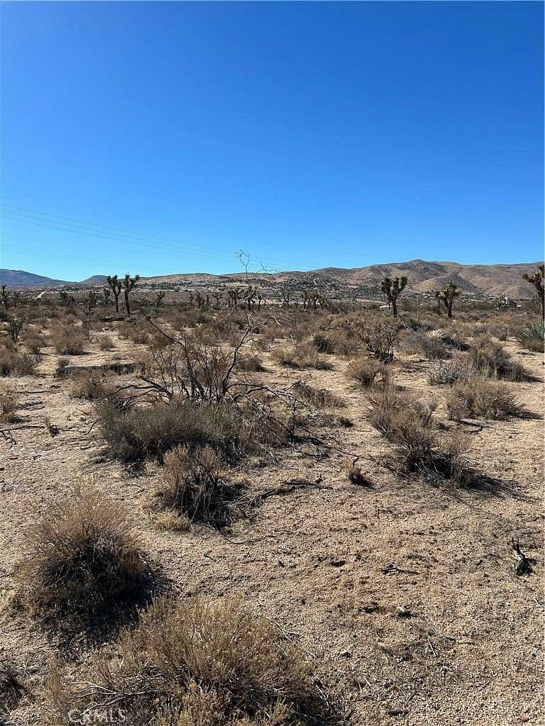4 Acres of Residential Land for Sale in Apple Valley, California
