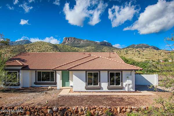 2.44 Acres of Residential Land with Home for Sale in Hereford, Arizona