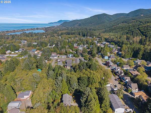 Residential Land for Sale in Rockaway Beach, Oregon