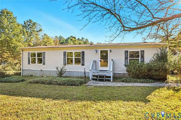 3.78 Acres of Residential Land with Home for Sale in Amelia Court House, Virginia