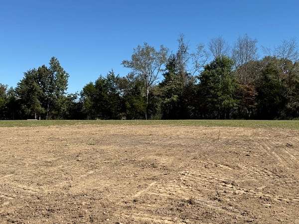 2 Acres of Residential Land for Sale in Tullahoma, Tennessee