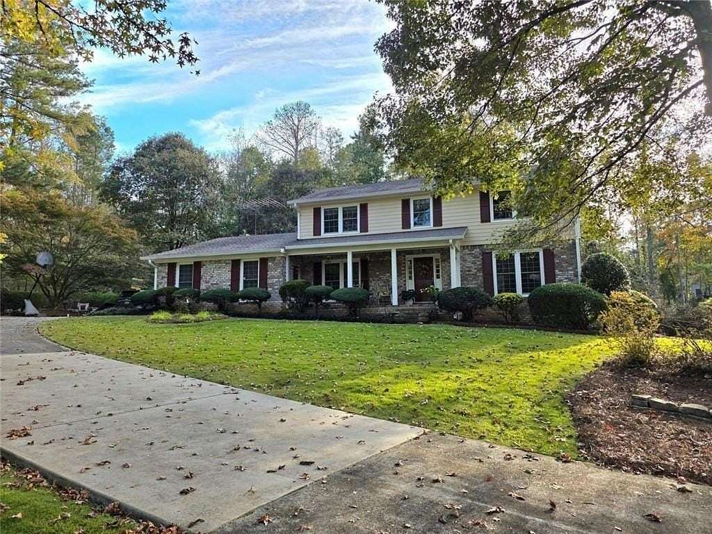 2.9 Acres of Residential Land with Home for Sale in Kennesaw, Georgia