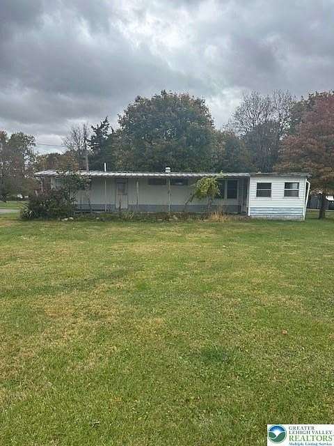 1 Acre of Residential Land for Sale in Bangor, Pennsylvania