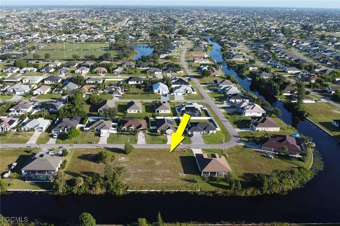 0.34 Acres of Residential Land for Sale in Cape Coral, Florida