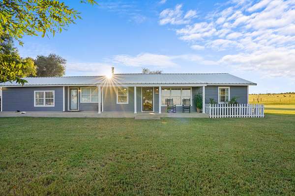 150 Acres of Land with Home for Sale in Afton, Texas