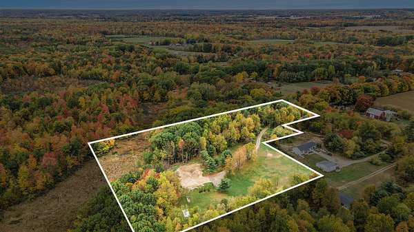 6 Acres of Residential Land for Sale in Cedar Springs, Michigan