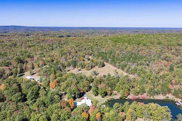 20.7 Acres of Land with Home for Sale in Crab Orchard, Tennessee