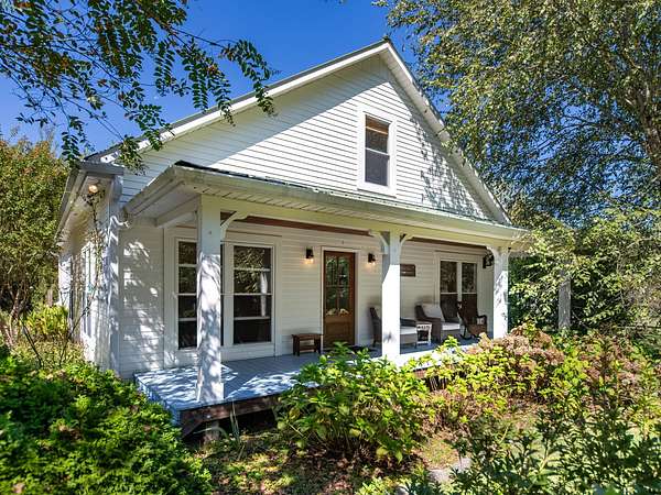 2.1 Acres of Residential Land with Home for Sale in Culleoka, Tennessee