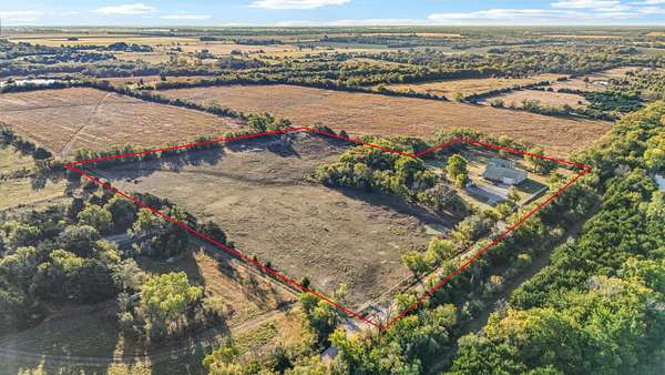 10.4 Acres of Land with Home for Sale in Mulvane, Kansas