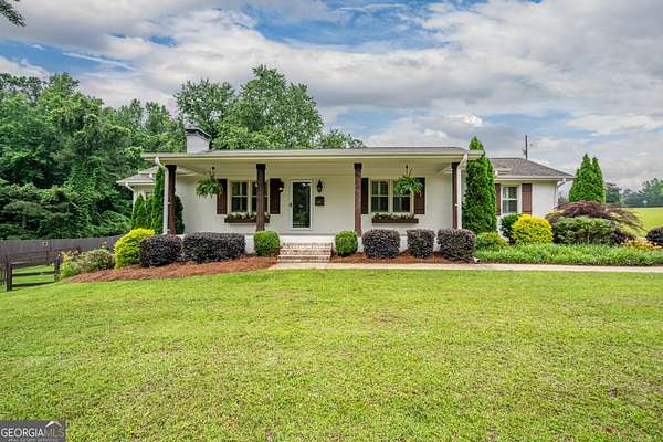 4.26 Acres of Residential Land with Home for Sale in Winston, Georgia