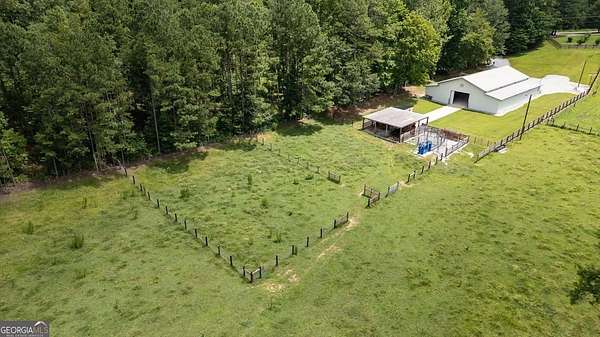 13.8 Acres of Agricultural Land for Sale in Heflin, Alabama