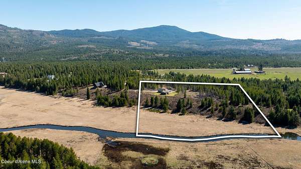 10 Acres of Residential Land with Home for Sale in Priest River, Idaho