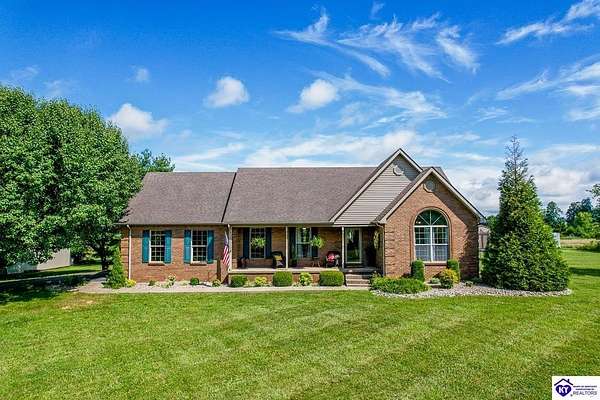 4.6 Acres of Land with Home for Sale in Hodgenville, Kentucky