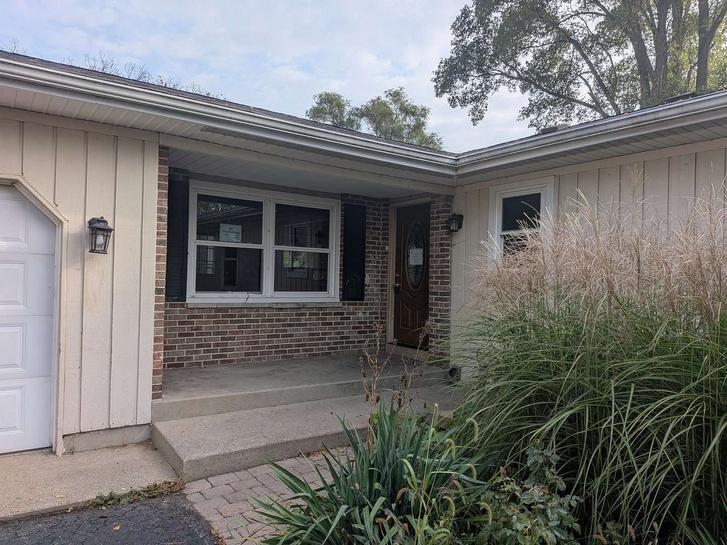 2 Acres of Residential Land with Home for Sale in McHenry, Illinois