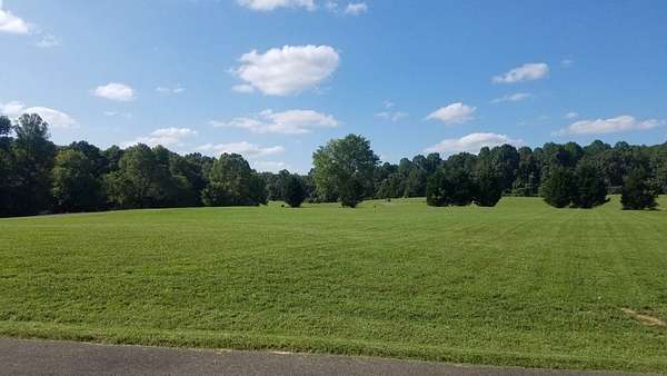 1.89 Acres of Residential Land for Sale in Jamestown, Kentucky