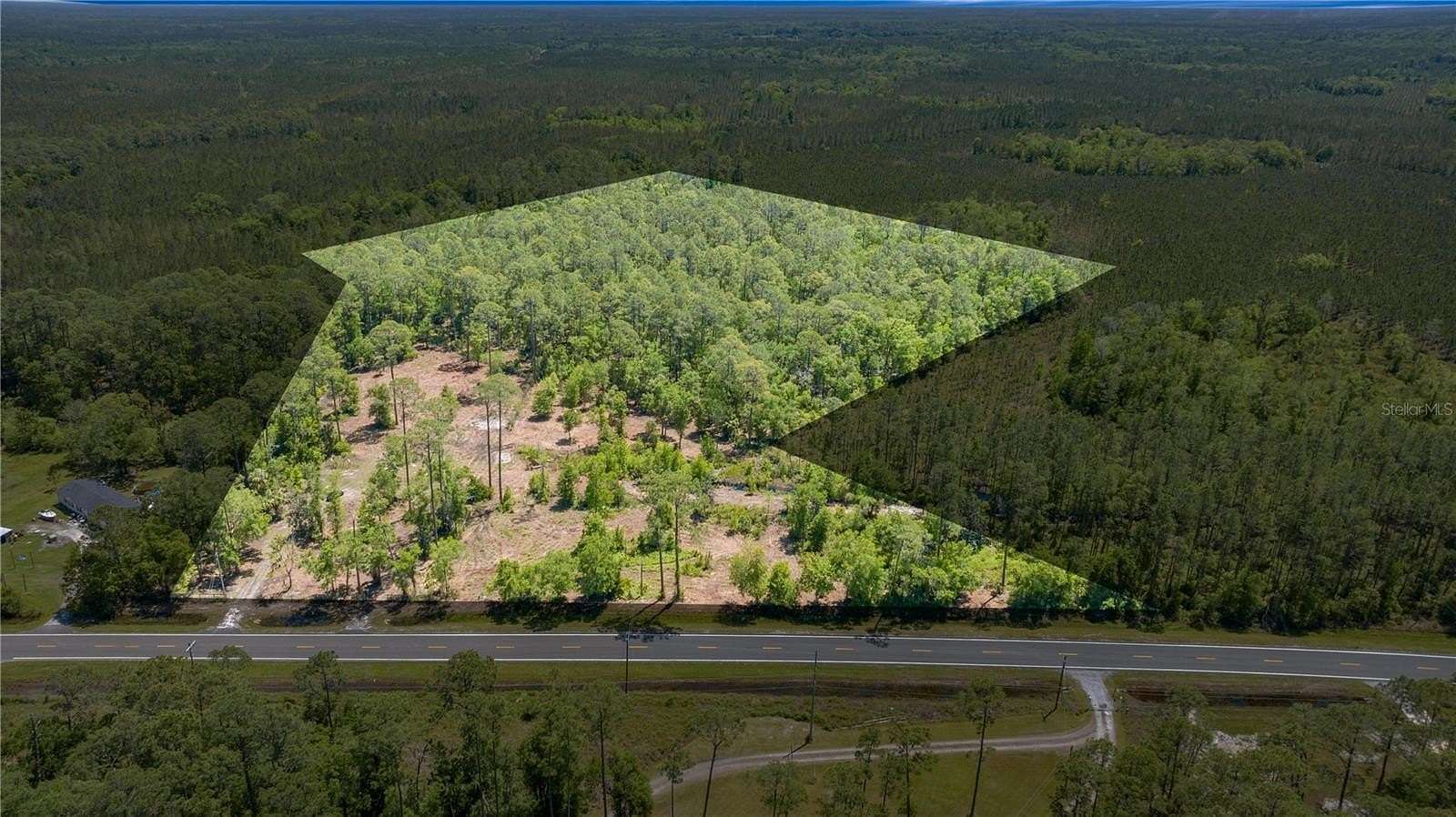 14.3 Acres of Recreational Land for Sale in Chiefland, Florida