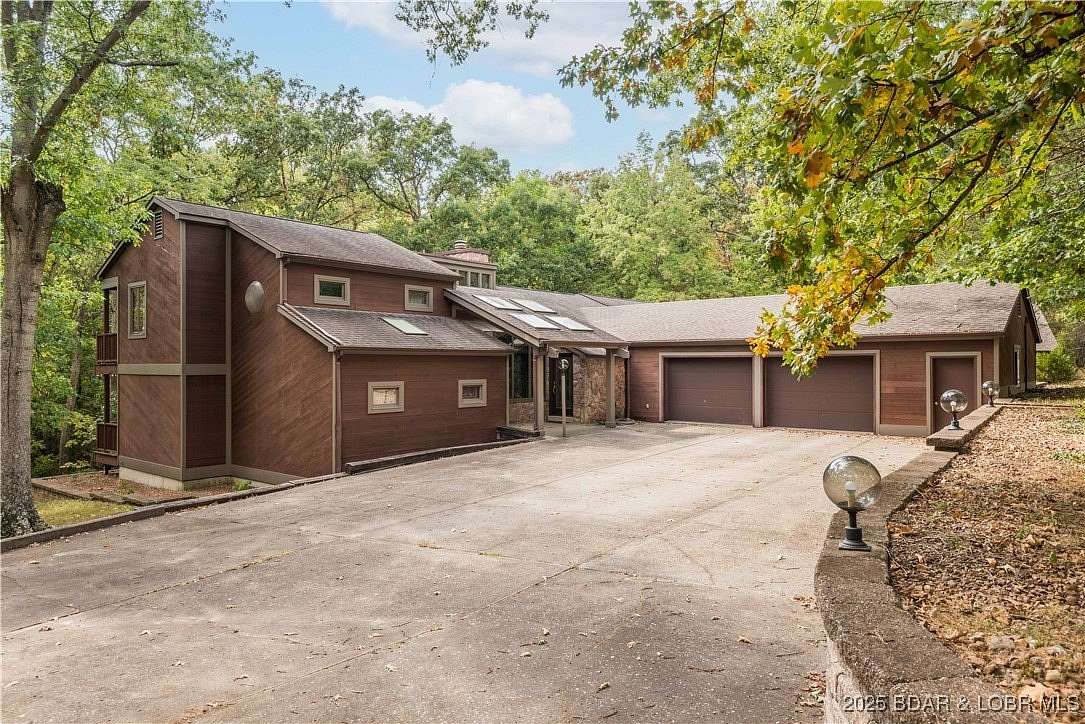 5.8 Acres of Residential Land with Home for Sale in Jefferson City, Missouri