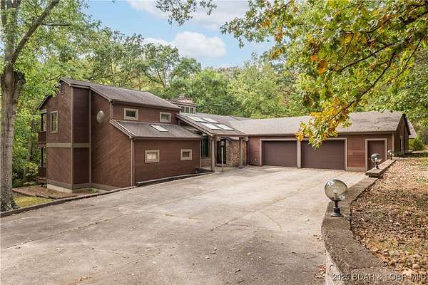 5.8 Acres of Residential Land with Home for Sale in Jefferson City, Missouri