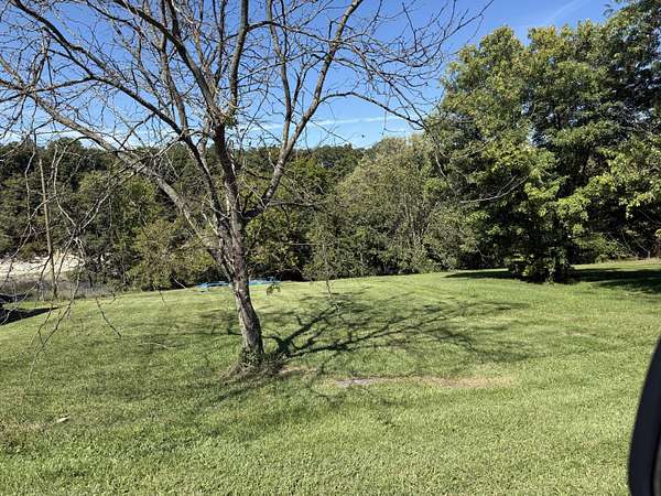 1.4 Acres of Improved Commercial Land for Sale in Danville, Kentucky