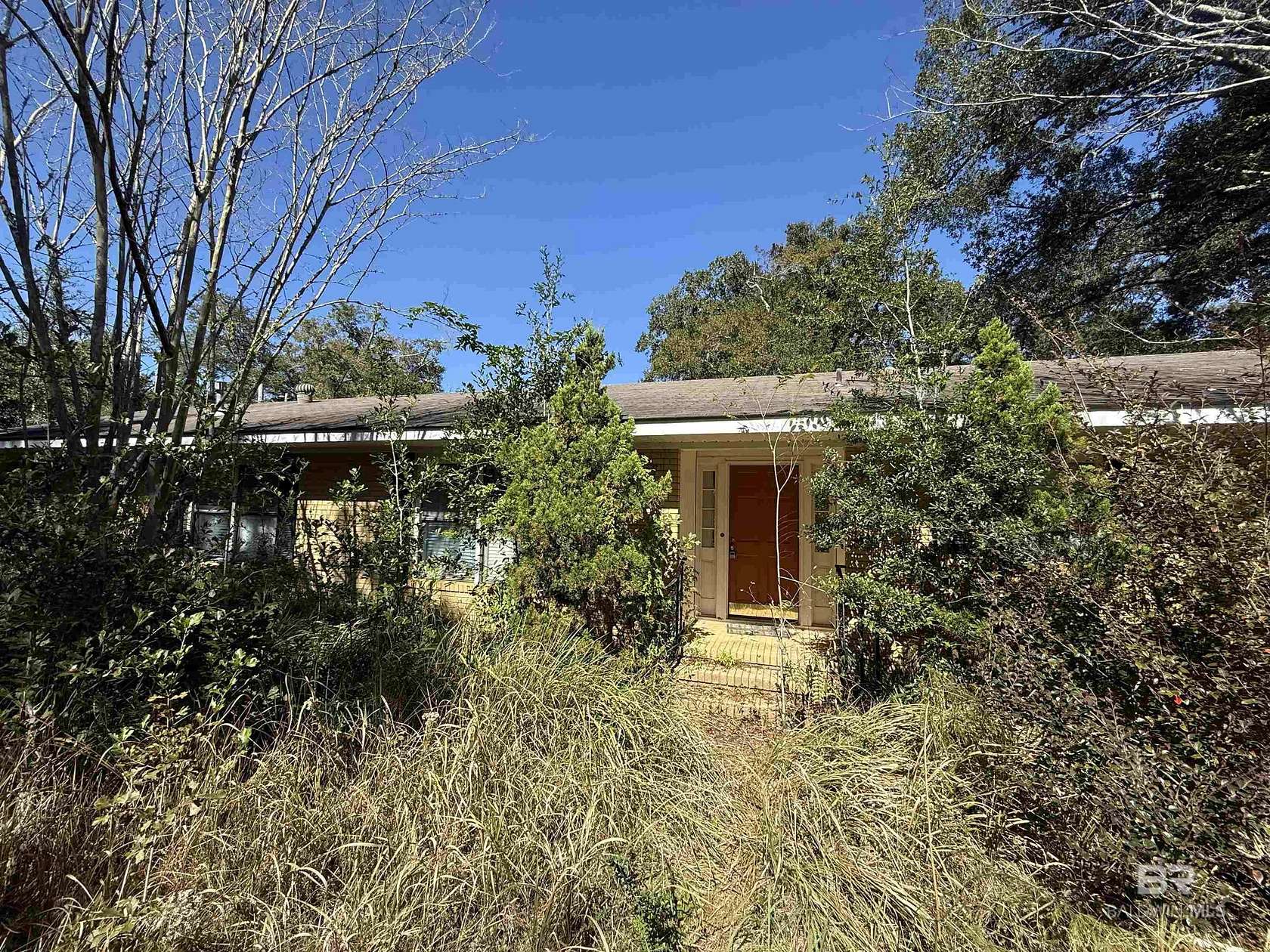 1.5 Acres of Residential Land with Home for Sale in Foley, Alabama